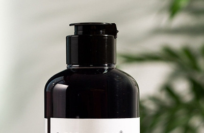 2005 yılında kurulan, 13000 metrekarelik standart fabrika binalarına sahip olup, kozmetik ambalaj malzemeleri işletmelerinden birinde araştırma ve geliştirme, üretim ve satış topluluğudur.